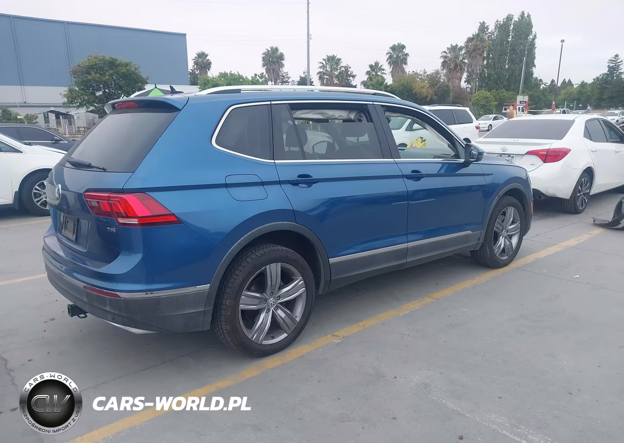 2018 Volkswagen Tiguan 2.0T Sel Premium VIN:3VV5B7AXXJM002794 - 4