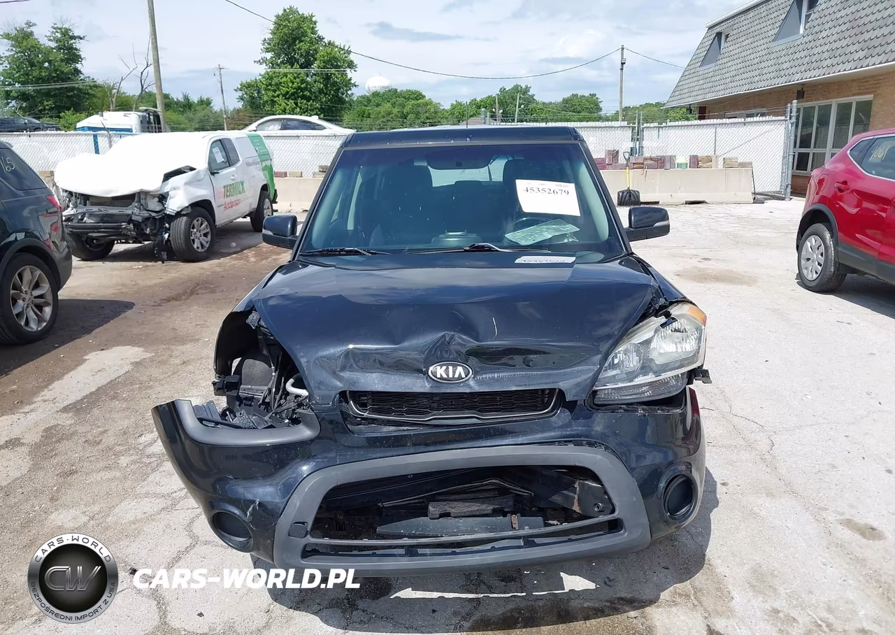 2013 Kia Soul + VIN:KNDJT2A67D7532594 - 13