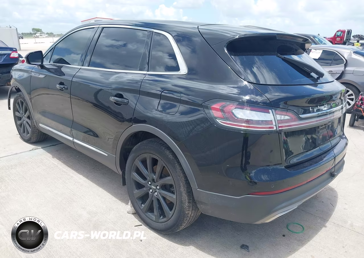 2021 Lincoln Nautilus Reserve VIN:2LMPJ6K99MBL05110 - 3