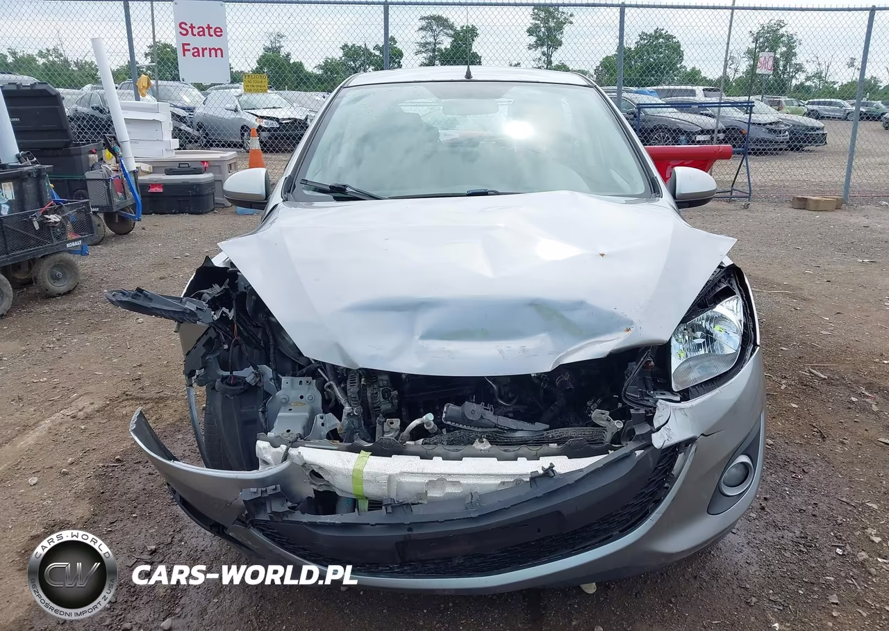 2013 Mazda Mazda2 Sport VIN:JM1DE1KYXD0156502 - 13