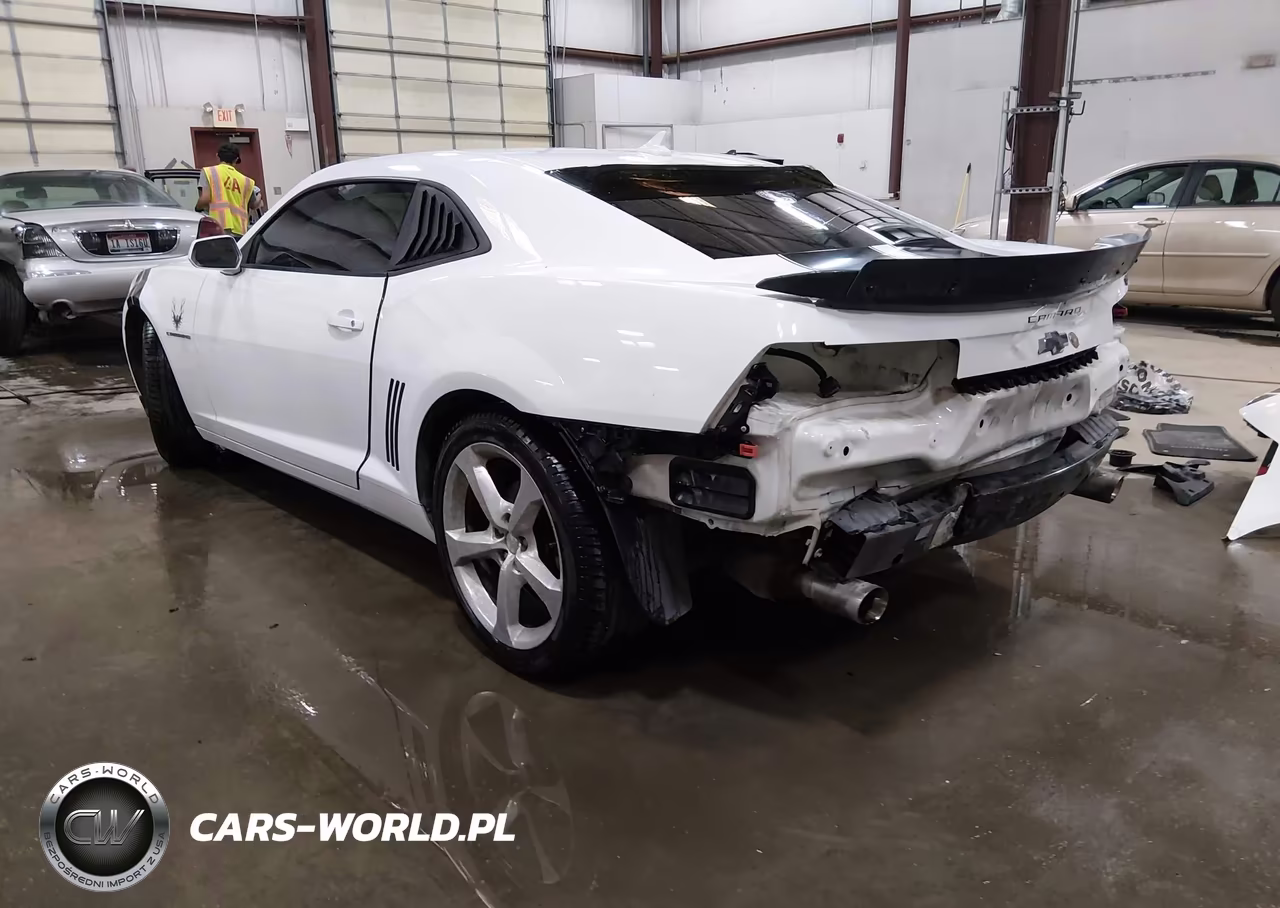 2013 Chevrolet Camaro 2Lt VIN:2G1FC1E38D9121745 - 3