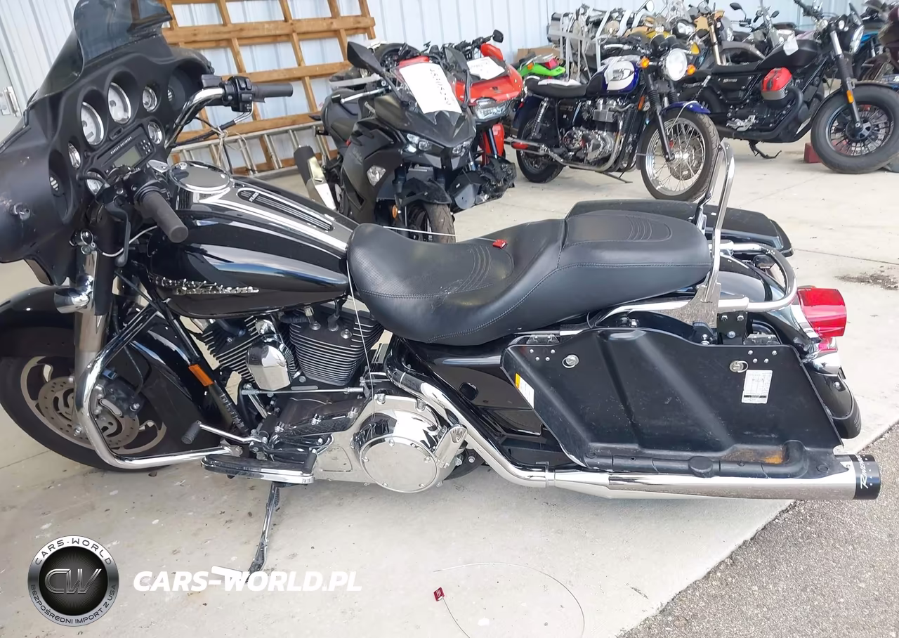 2007 Harley-Davidson Flhx VIN:1HD1KB41X7Y657430 - 12