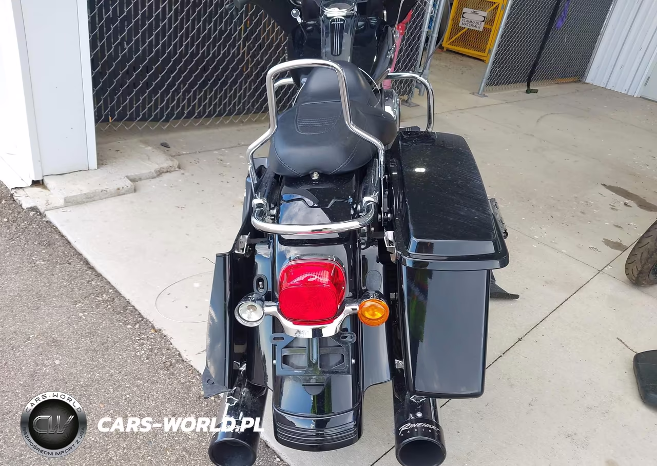 2007 Harley-Davidson Flhx VIN:1HD1KB41X7Y657430 - 6