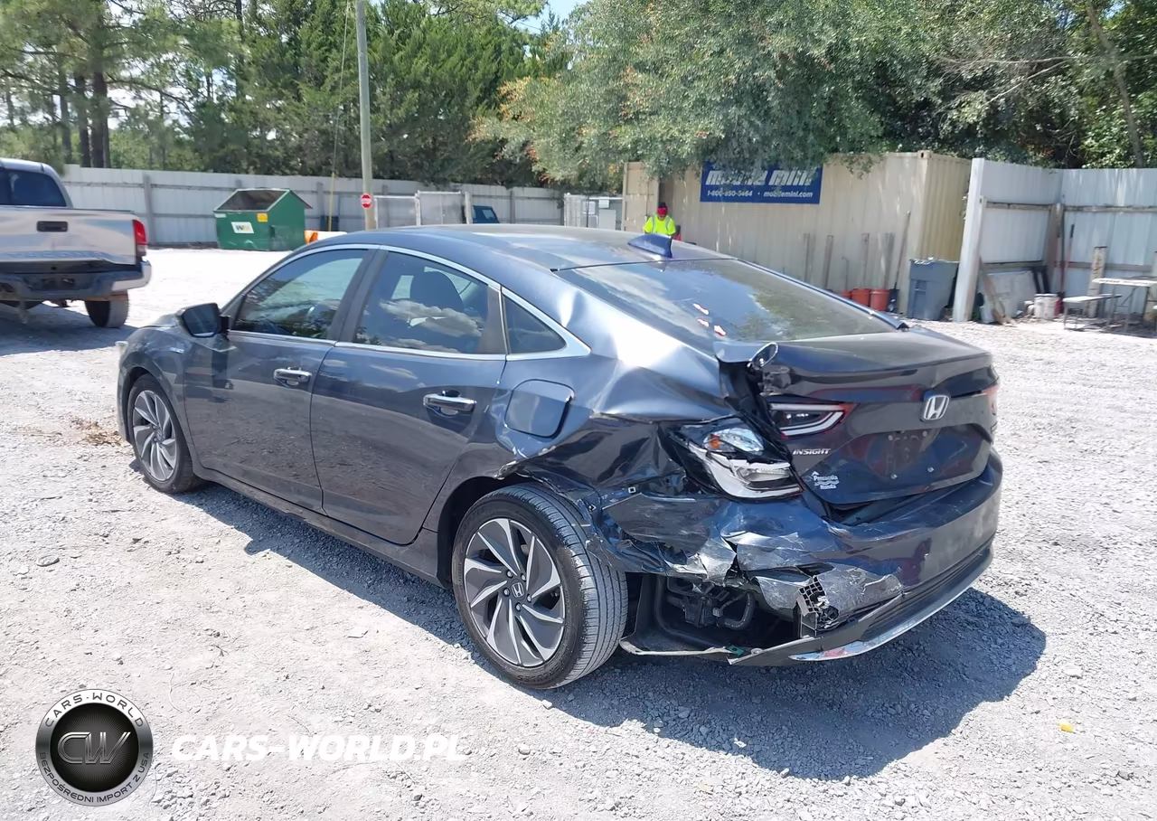 2020 Honda Insight Touring VIN:19XZE4F97LE000529 - 3