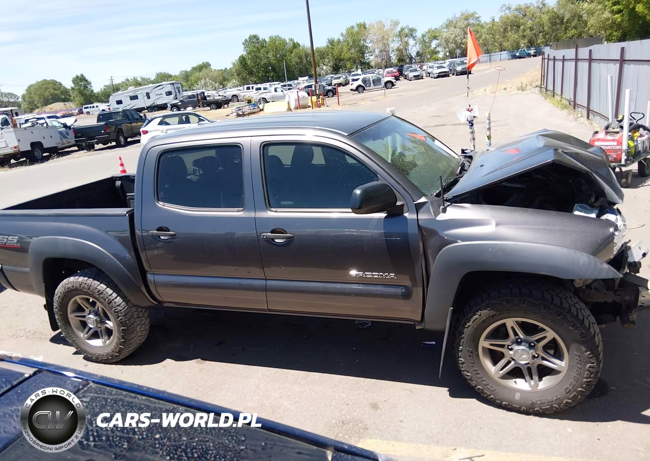 2012 Toyota Tacoma Prerunner V6 VIN:5TFJU4GN0CX017927 - 13
