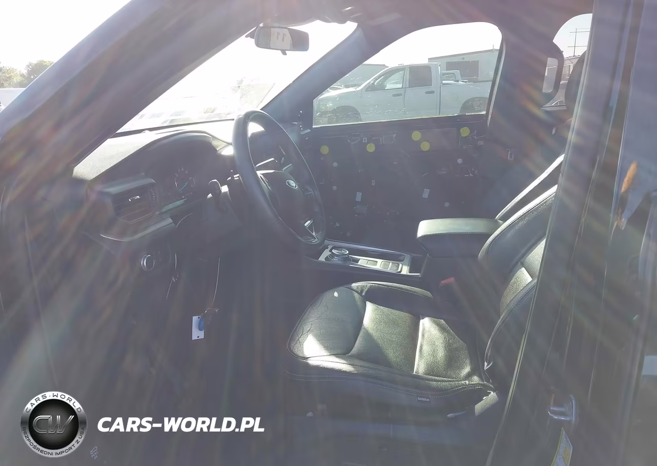 2020 Ford Explorer Xlt VIN:1FMSK7DH7LGB47175 - 5
