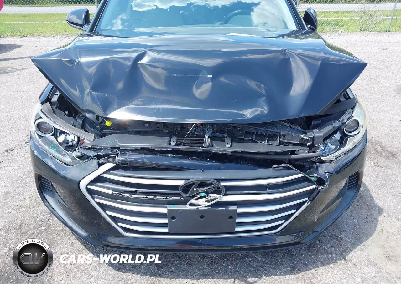 2018 Hyundai Elantra Se VIN:5NPD74LF5JH310816 - 12