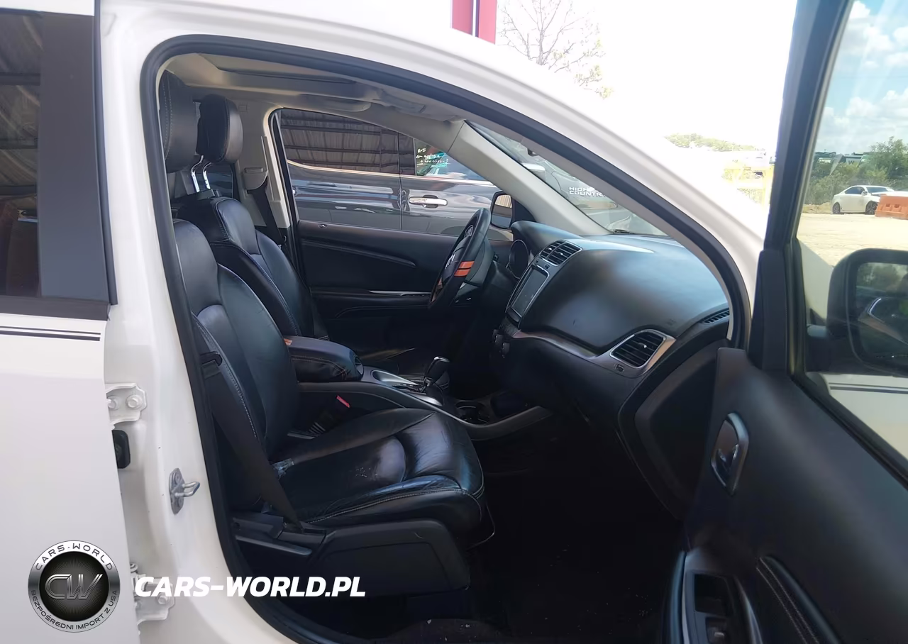2018 Dodge Journey Crossroad Awd VIN:3C4PDDGG7JT504353 - 5