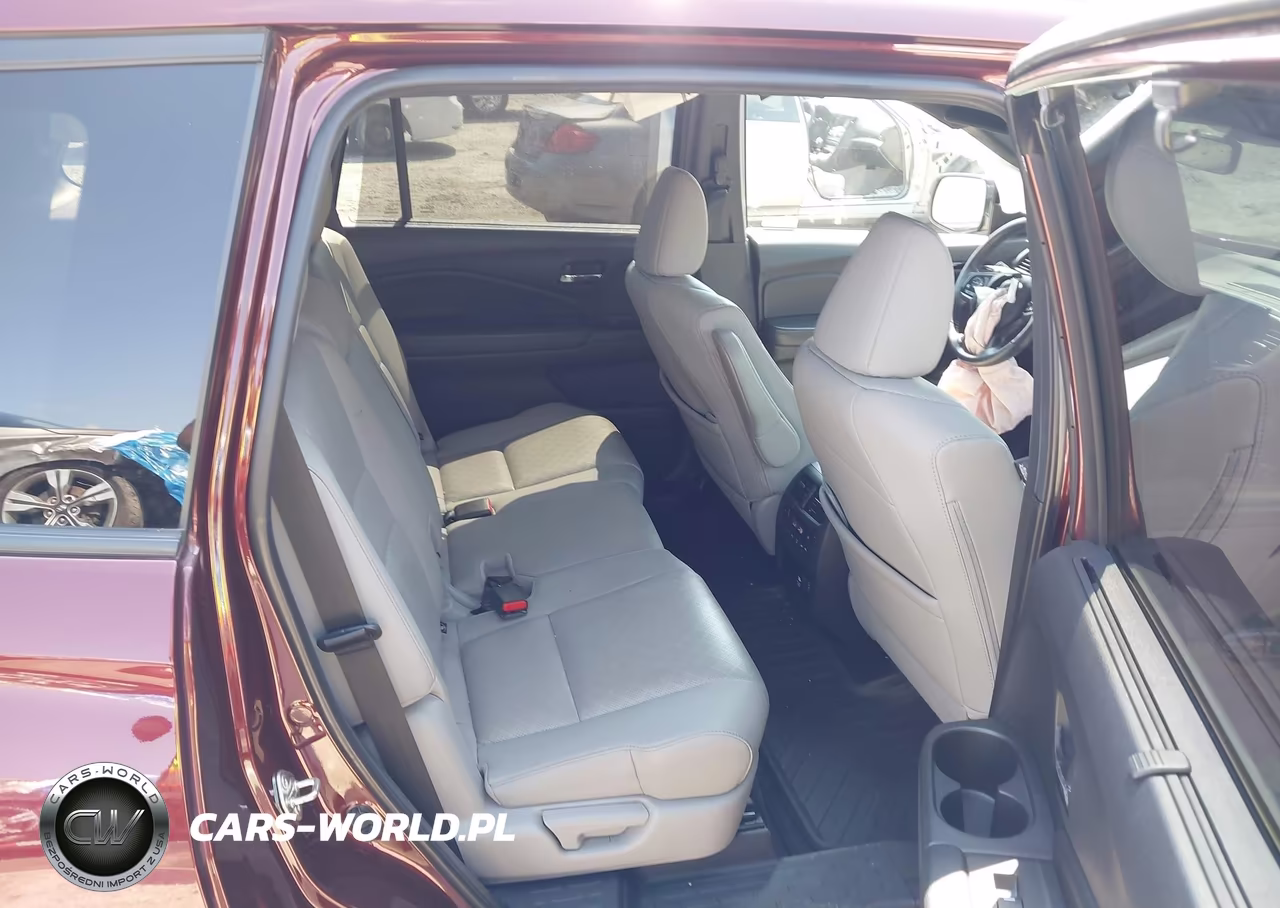 2019 Honda Passport Elite VIN:5FNYF8H07KB008086 - 8