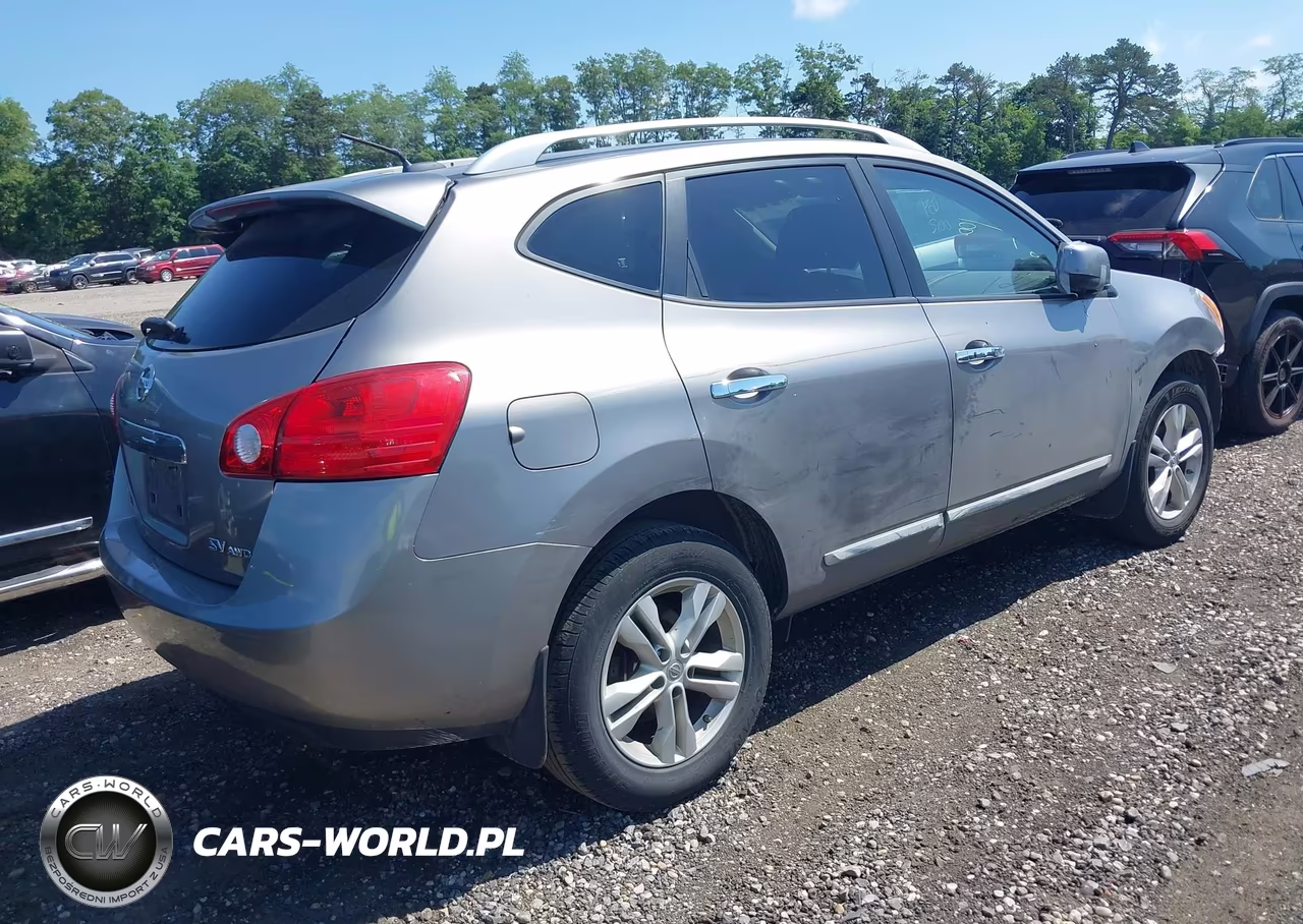 2012 Nissan Rogue Sv VIN:JN8AS5MV7CW352595 - 4