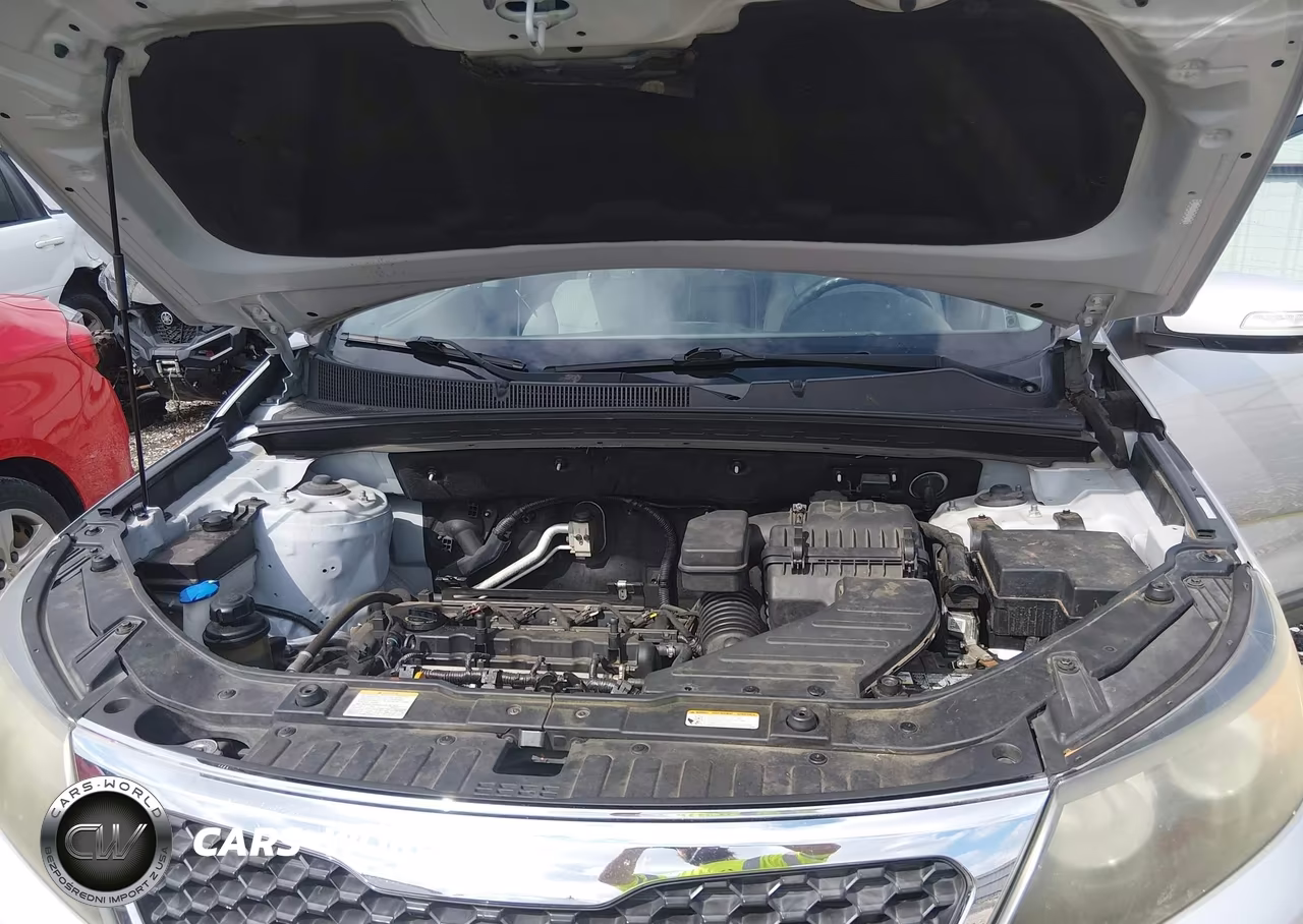 2011 Kia Sorento Lx VIN:5XYKT3A13BG017199 - 10