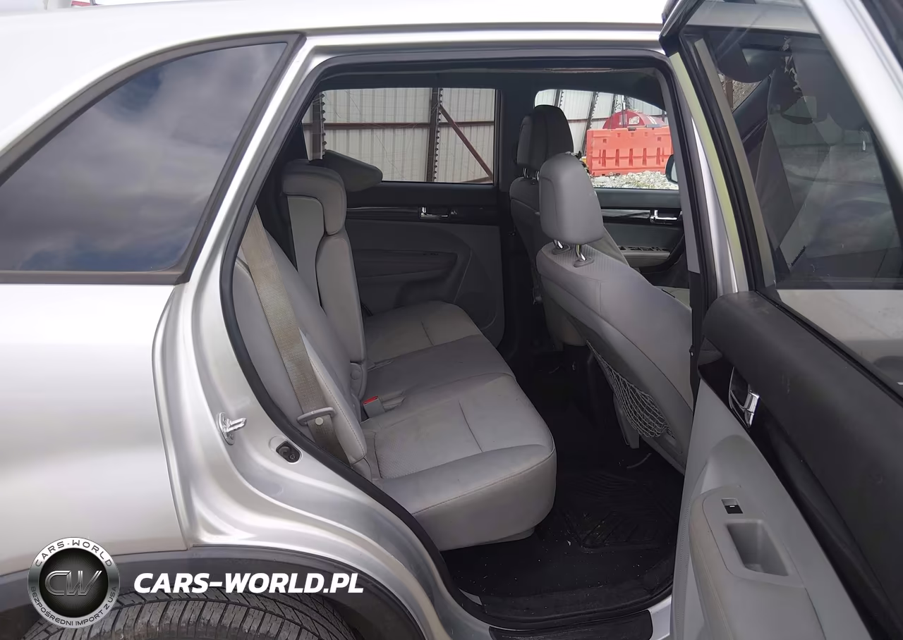 2011 Kia Sorento Lx VIN:5XYKT3A13BG017199 - 8
