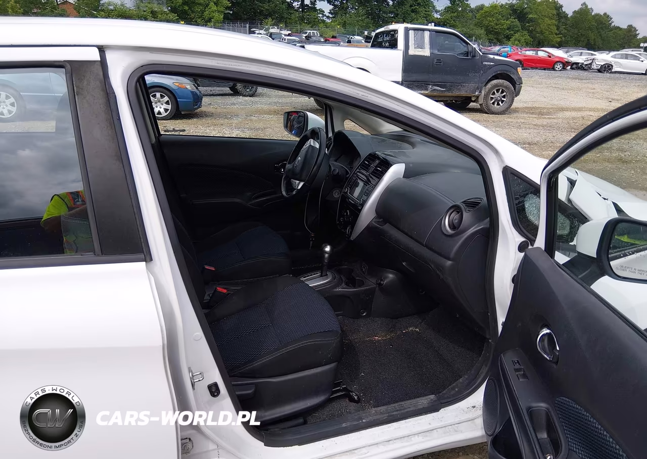 2017 Nissan Versa Note Sv VIN:3N1CE2CP2HL380642 - 5