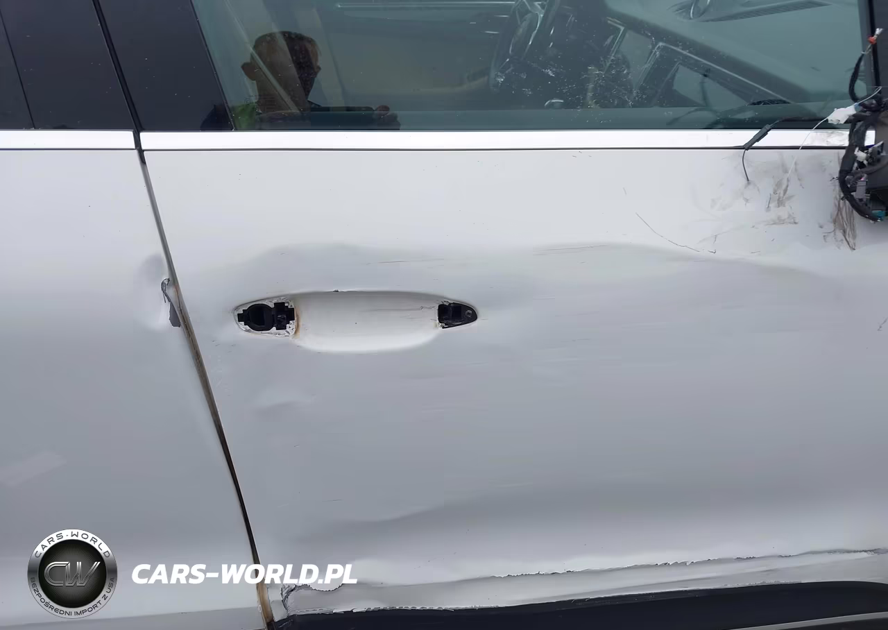 2018 Porsche Macan S VIN:WP1AB2A57JLB37262 - 17