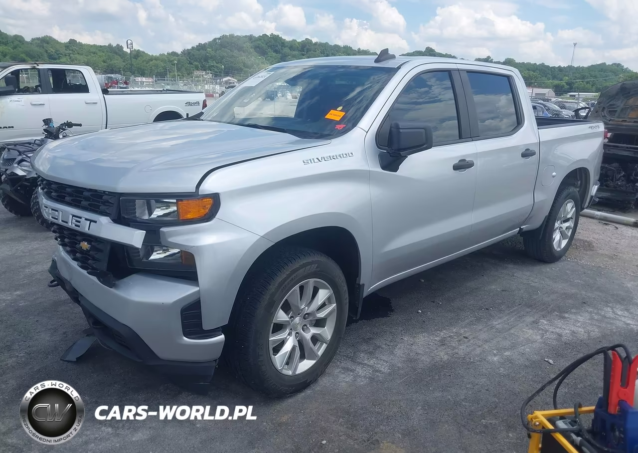 2021 Chevrolet Silverado 1500 4Wd Short Bed Custom VIN:3GCPYBEK7MG239415 - 2