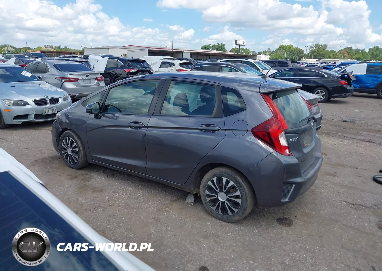 2015 Honda Fit Lx VIN:3HGGK5H50FM752522 - 14