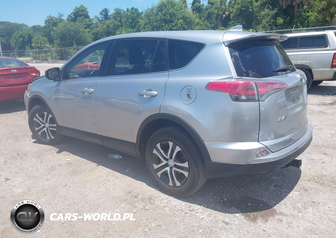 2018 Toyota Rav4 Le VIN:JTMZFREV6JJ181518 - 3