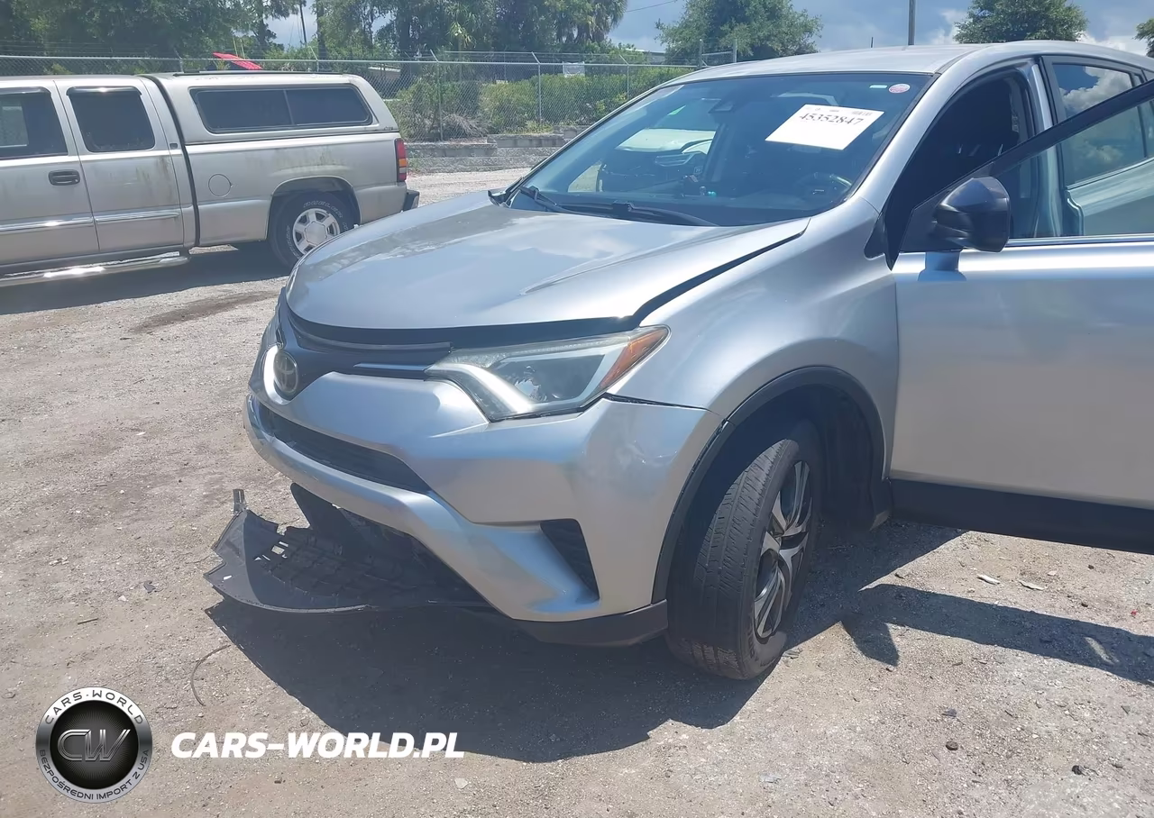 2018 Toyota Rav4 Le VIN:JTMZFREV6JJ181518 - 6