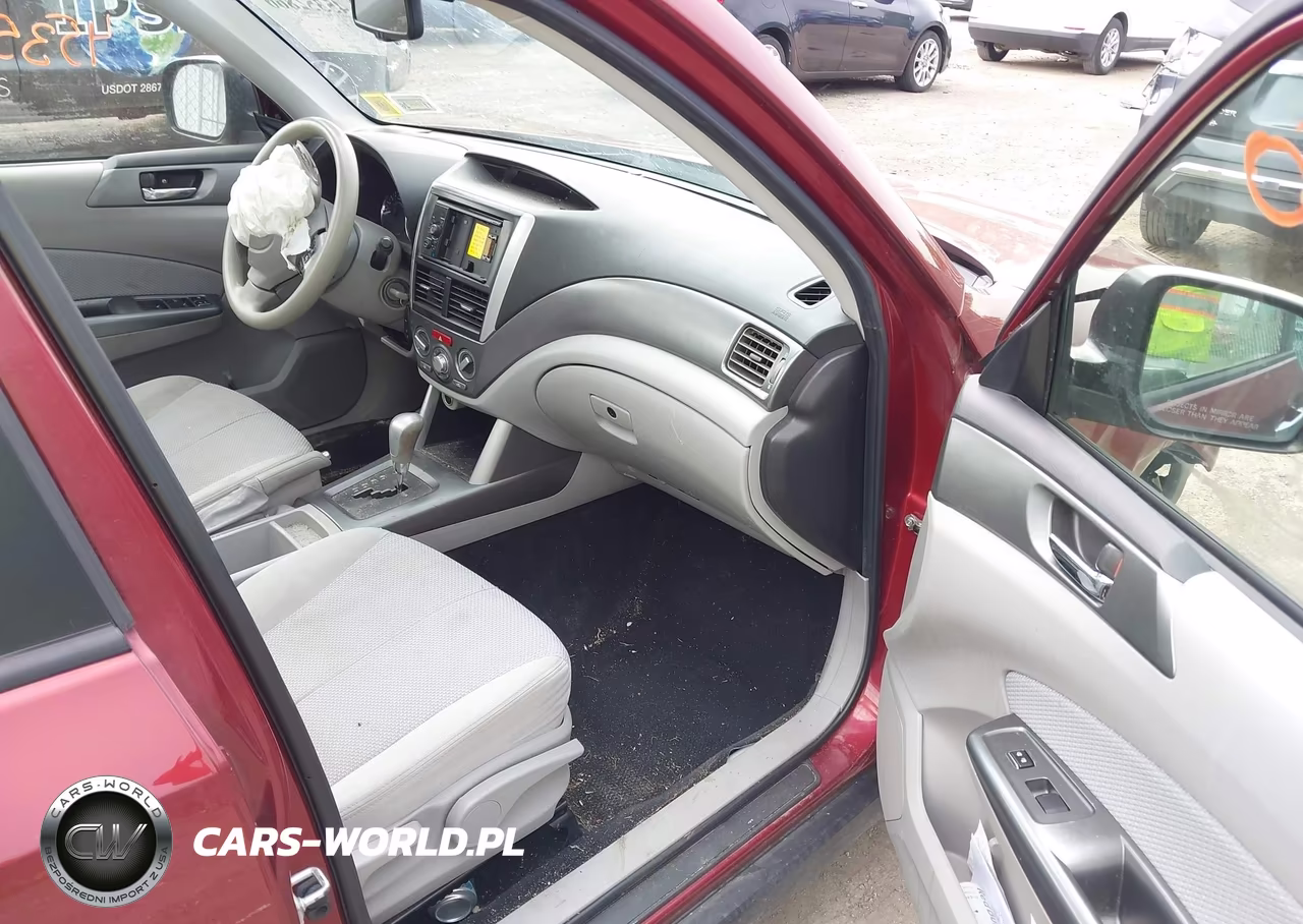 2012 Subaru Forester 2.5X Premium VIN:JF2SHBDCXCH415979 - 5