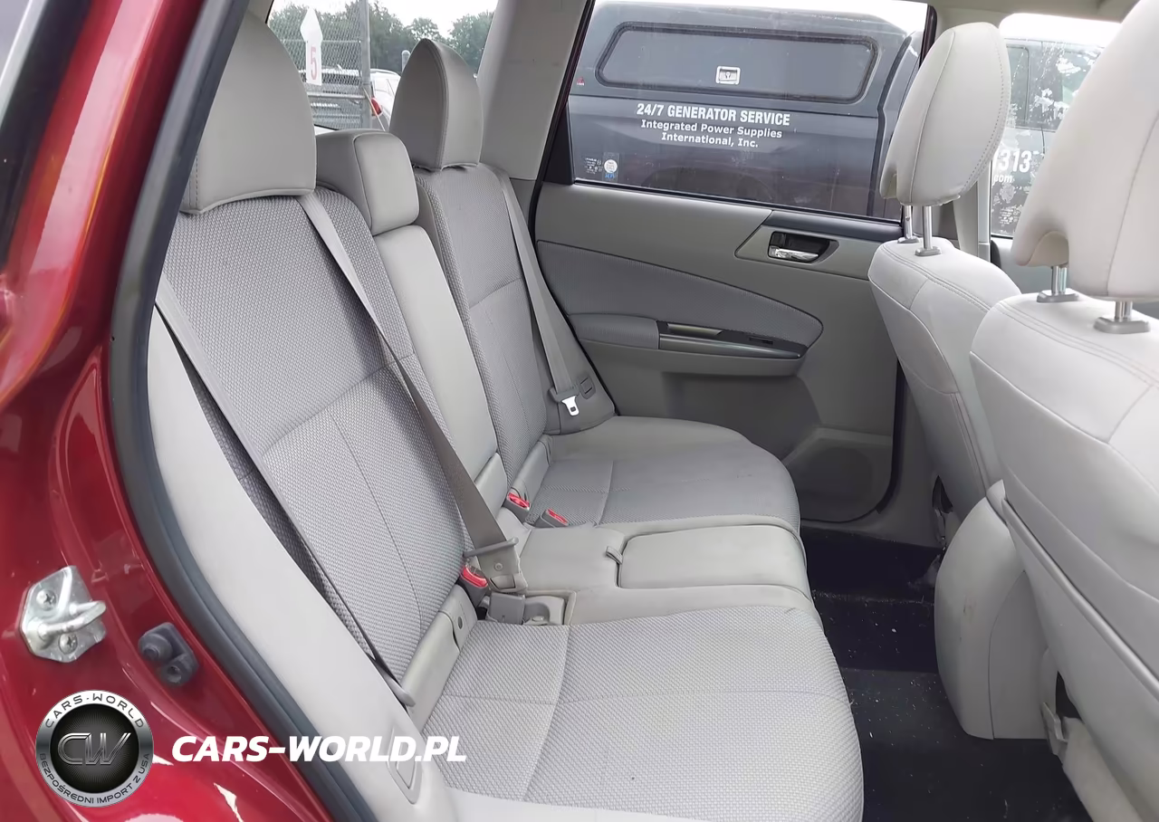 2012 Subaru Forester 2.5X Premium VIN:JF2SHBDCXCH415979 - 8