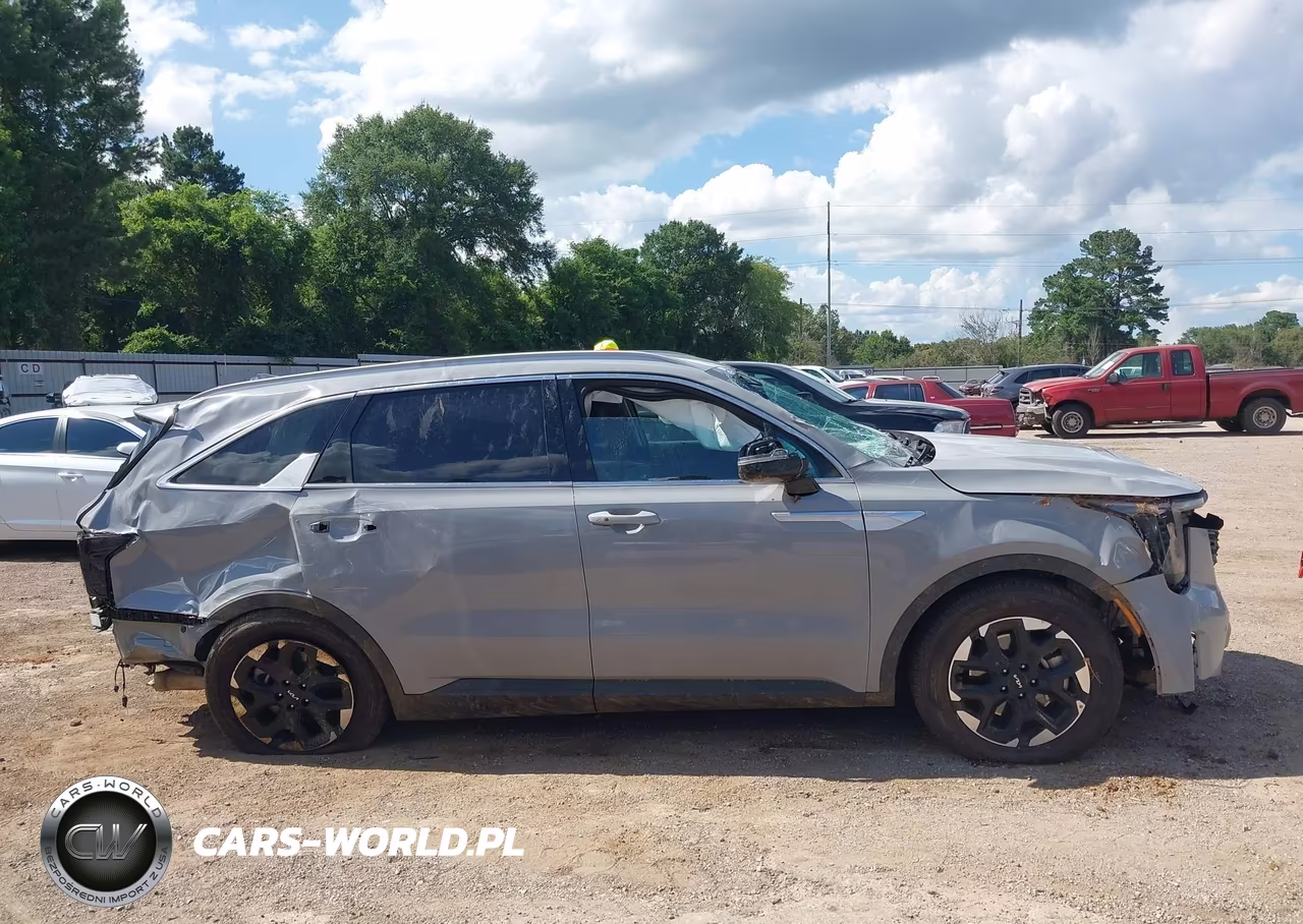 2026 Kia Sorento S VIN:5XYRL4JC4TG438257 - 13