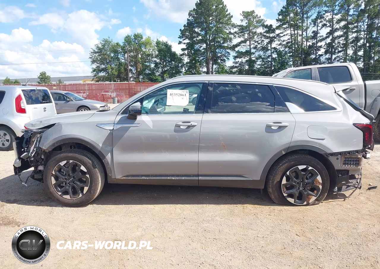 2026 Kia Sorento S VIN:5XYRL4JC4TG438257 - 14