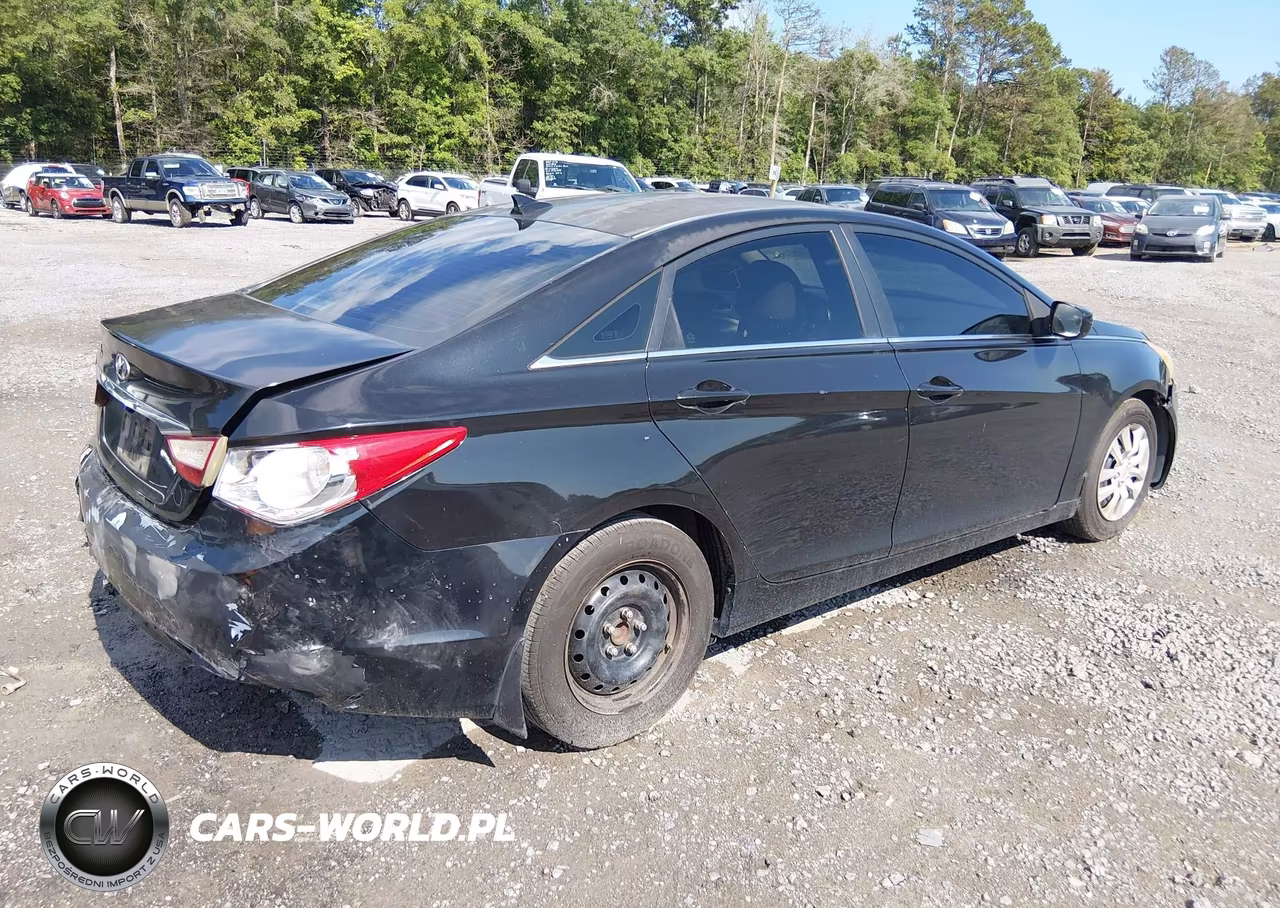 2012 Hyundai Sonata Gls VIN:5NPEB4AC5CH339411 - 4