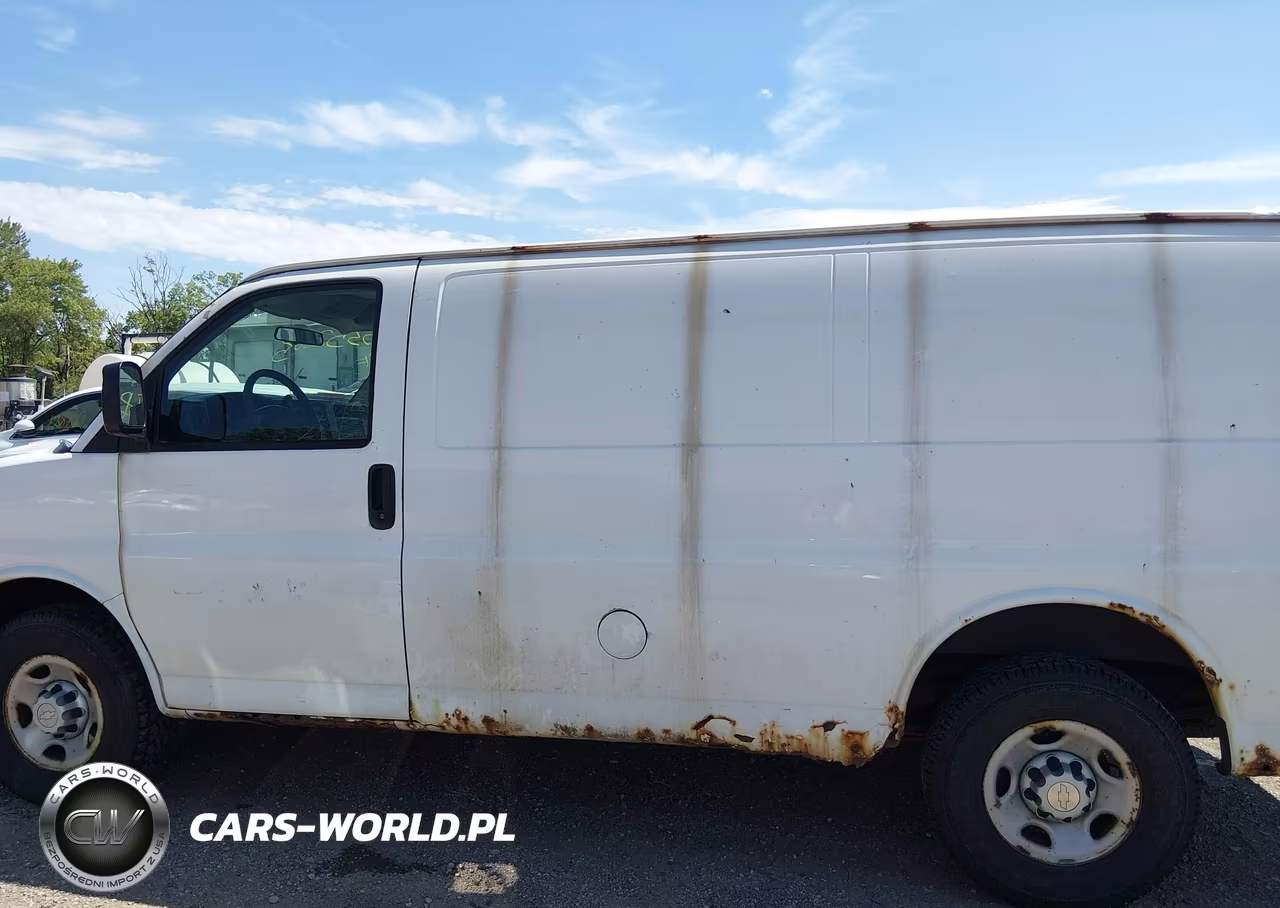2007 Chevrolet Express Work Van VIN:1GCGG25V871131143 - 14
