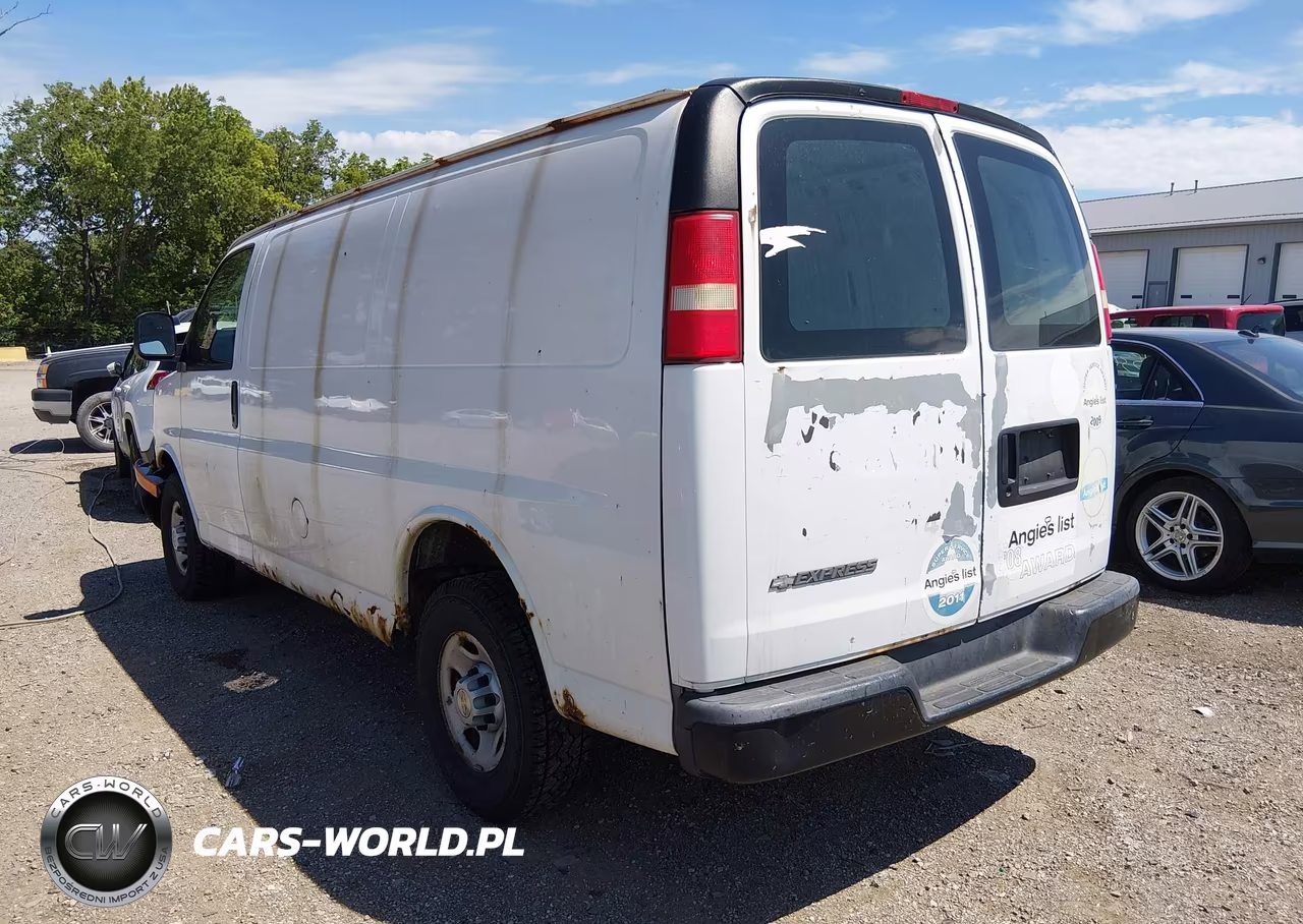 2007 Chevrolet Express Work Van VIN:1GCGG25V871131143 - 3