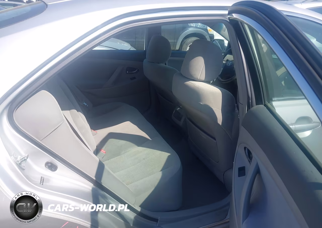 2009 Toyota Camry Le VIN:4T1BE46K29U884261 - 8