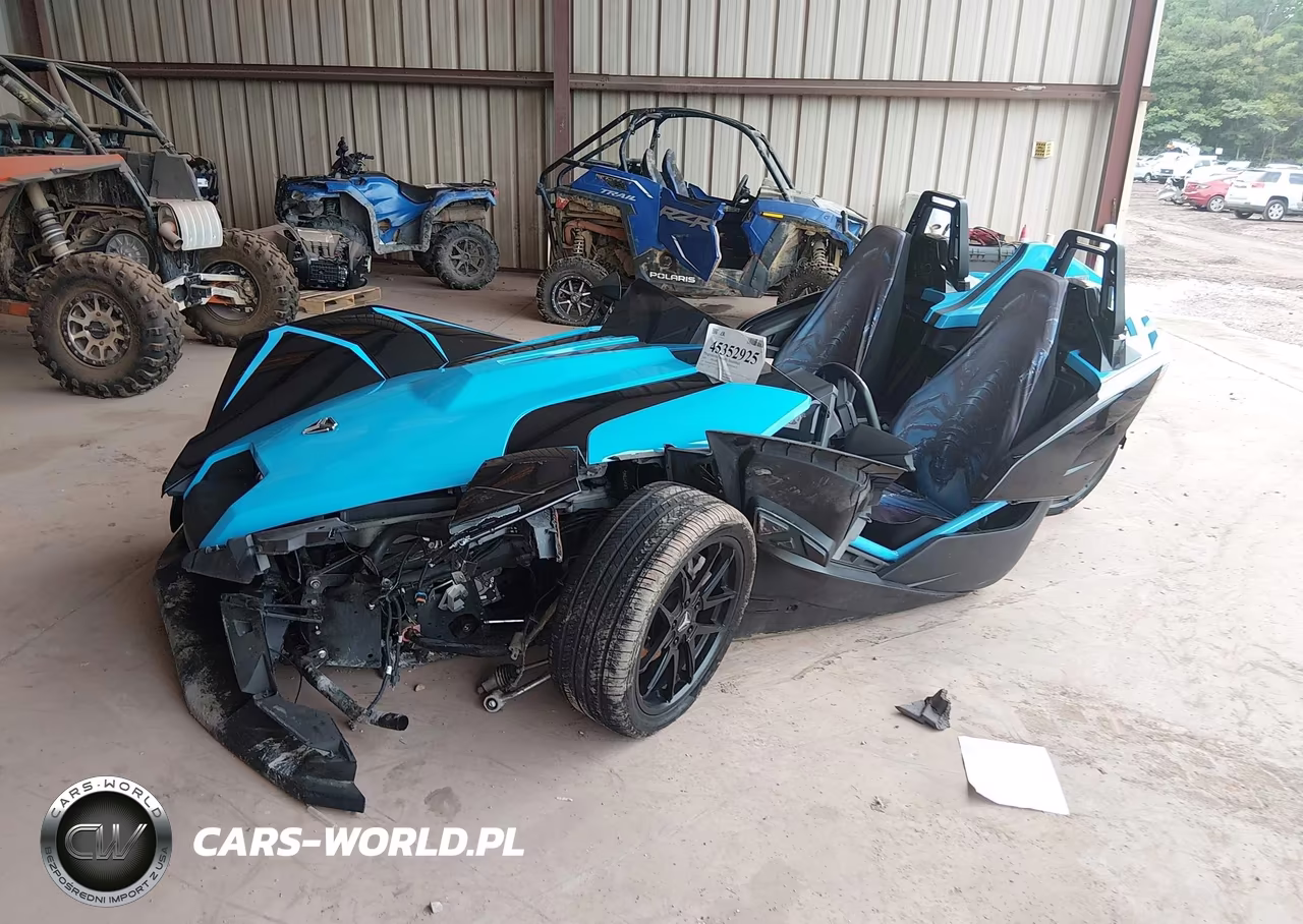 2020 Polaris Slingshot R VIN:57XAARHB7L8139227 - 2