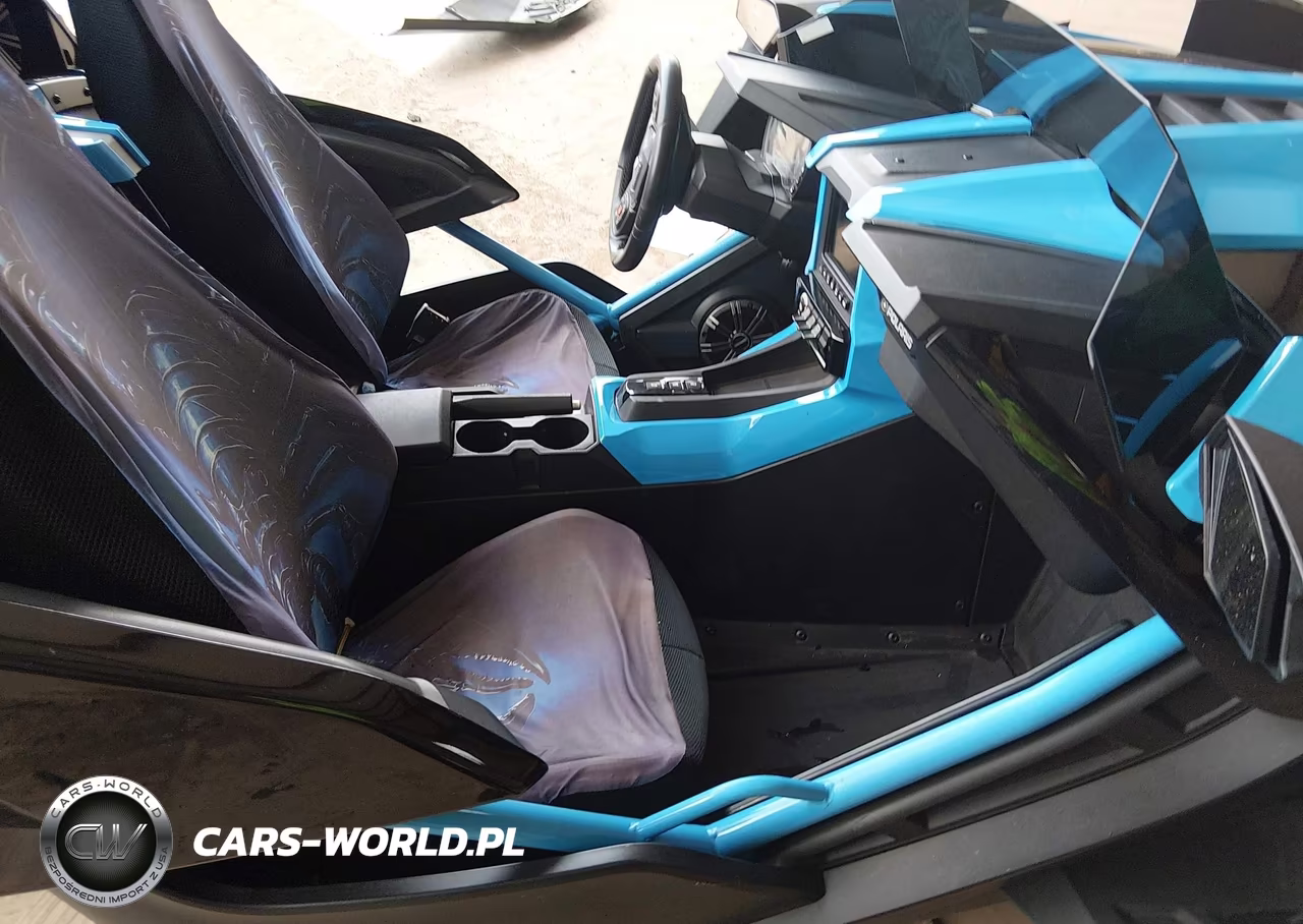 2020 Polaris Slingshot R VIN:57XAARHB7L8139227 - 5