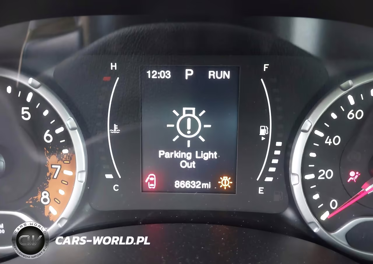 2017 Jeep Renegade Latitude Fwd VIN:ZACCJABB1HPG06119 - 16