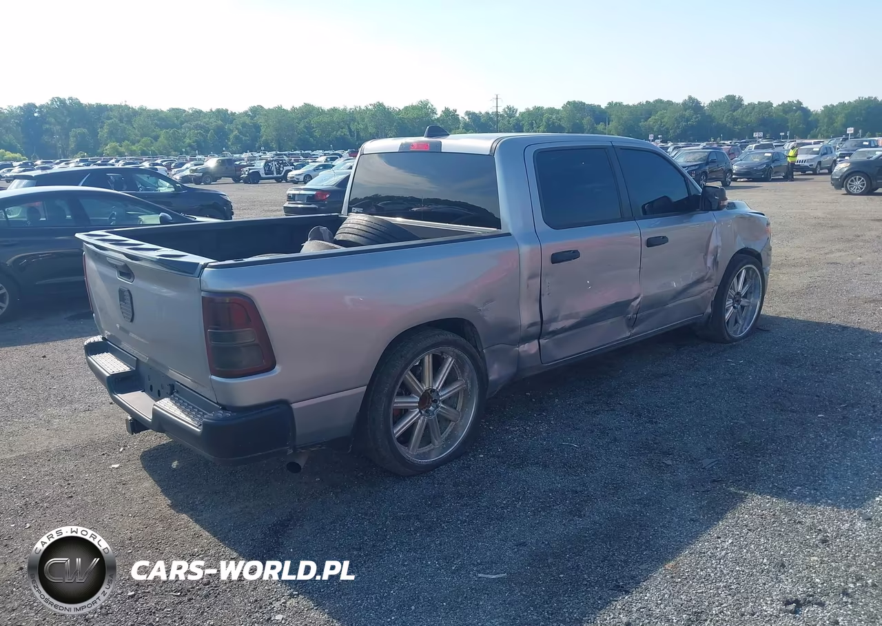 2019 Ram 1500 Tradesman 4X2 5'7 Box VIN:1C6RREGTXKN541211 - 4