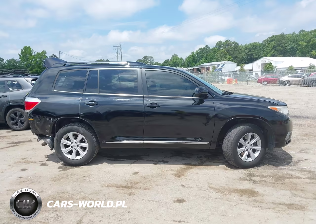 2013 Toyota Highlander Se V6 VIN:5TDBK3EH6DS267763 - 13