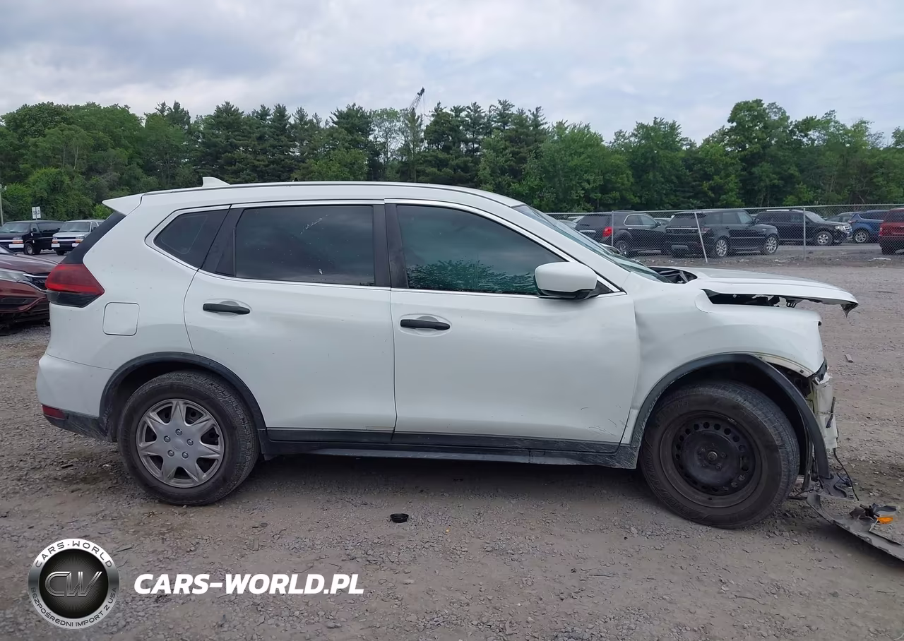 2018 Nissan Rogue S VIN:KNMAT2MT4JP568241 - 14