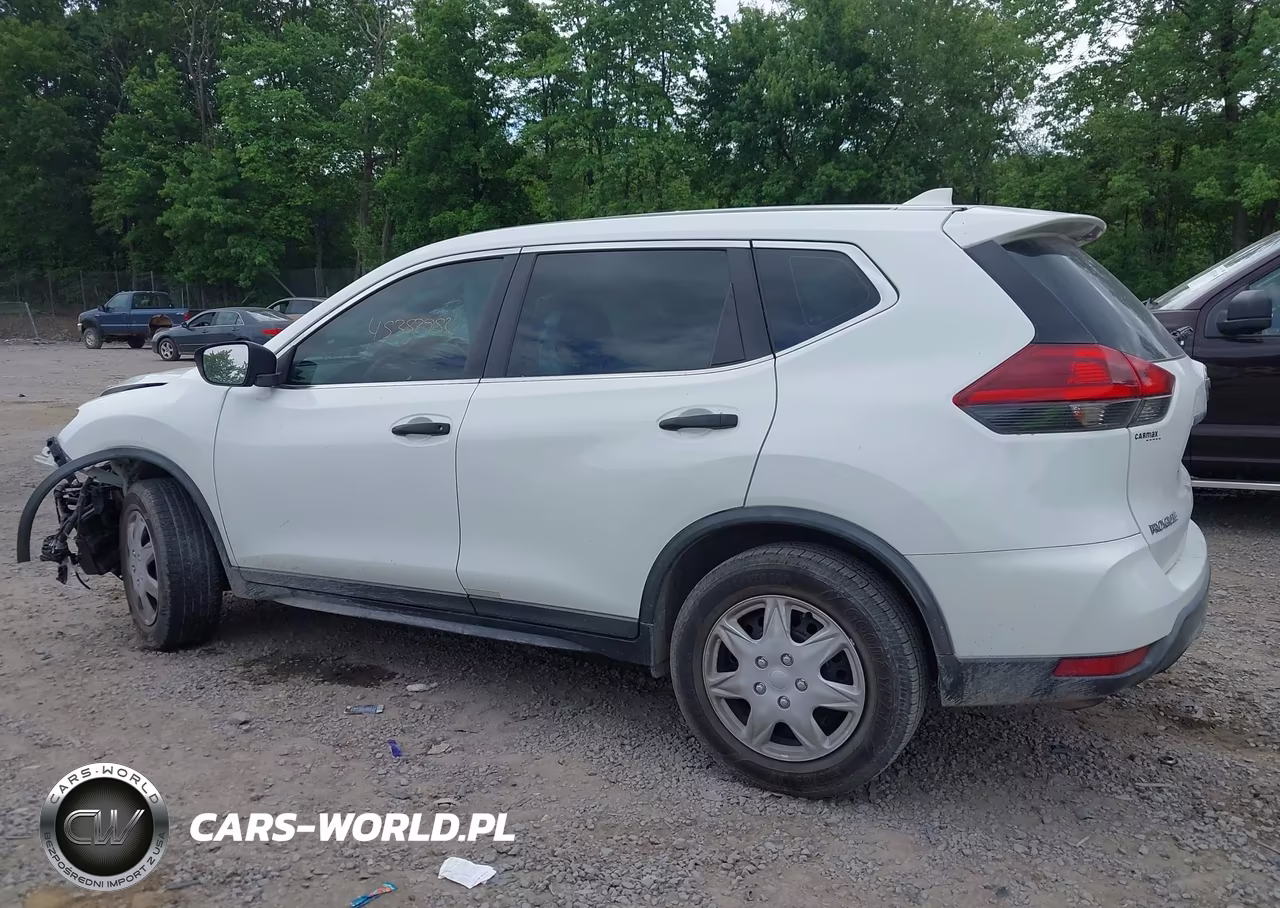 2018 Nissan Rogue S VIN:KNMAT2MT4JP568241 - 15