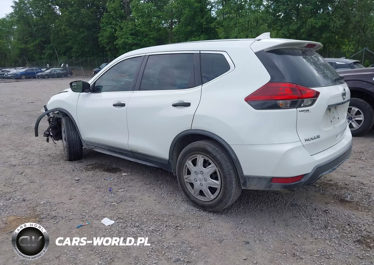 2018 Nissan Rogue S VIN:KNMAT2MT4JP568241 - 3