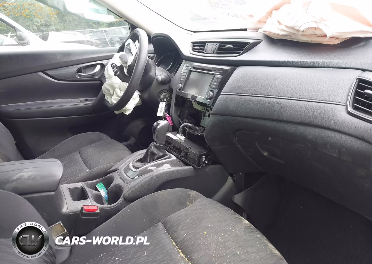2018 Nissan Rogue S VIN:KNMAT2MT4JP568241 - 5