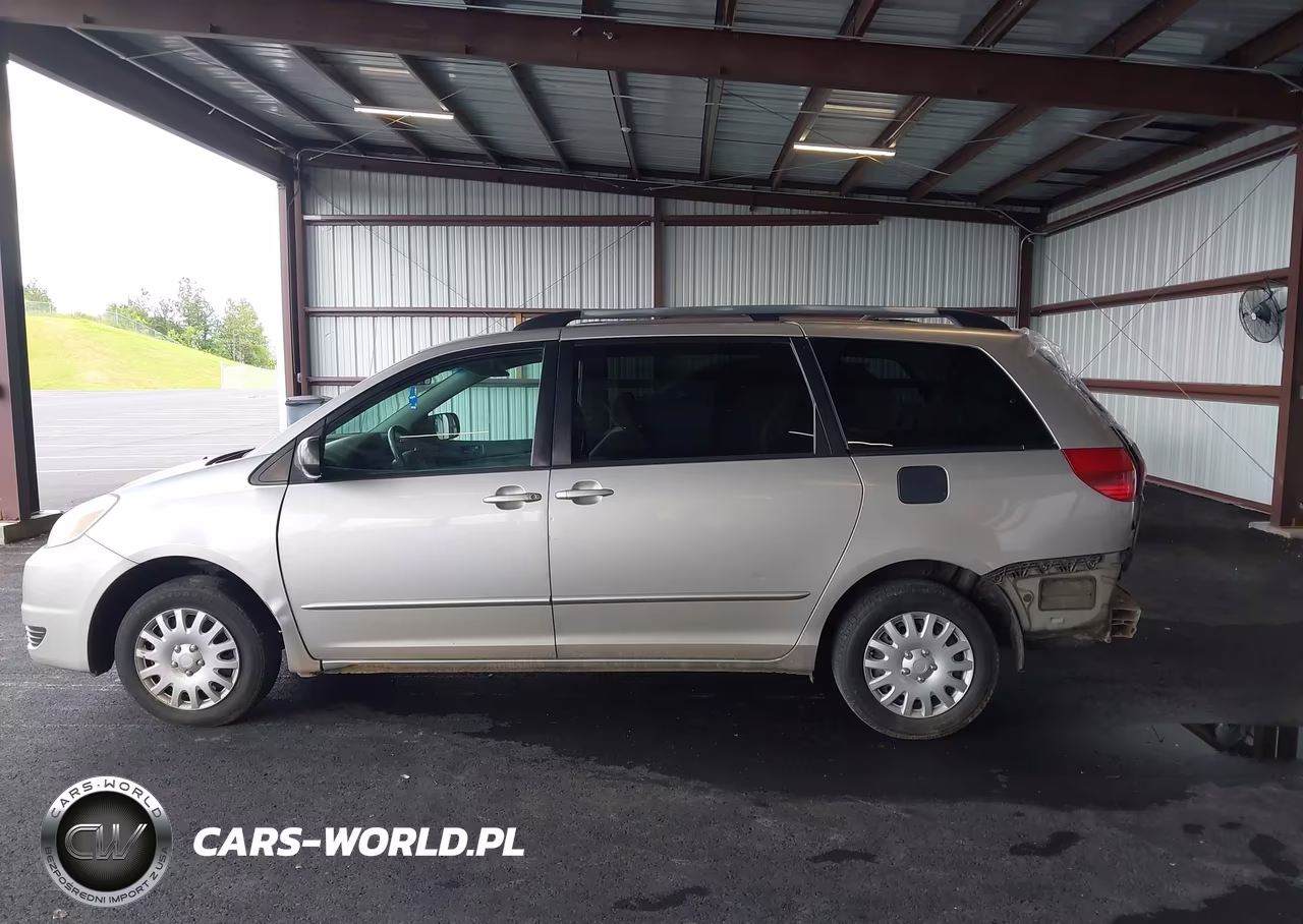 2004 Toyota Sienna Le VIN:5TDZA23CX4S077709 - 14
