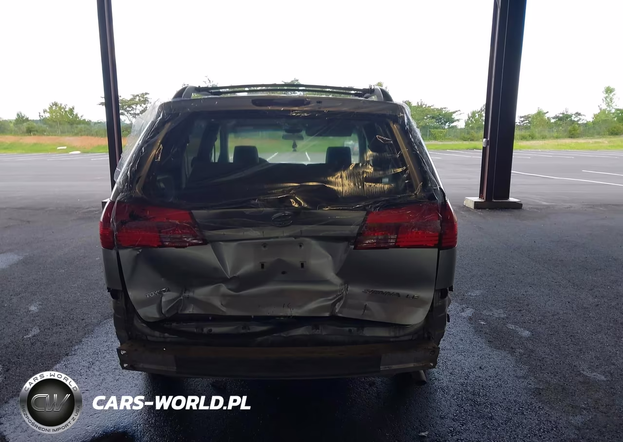 2004 Toyota Sienna Le VIN:5TDZA23CX4S077709 - 16