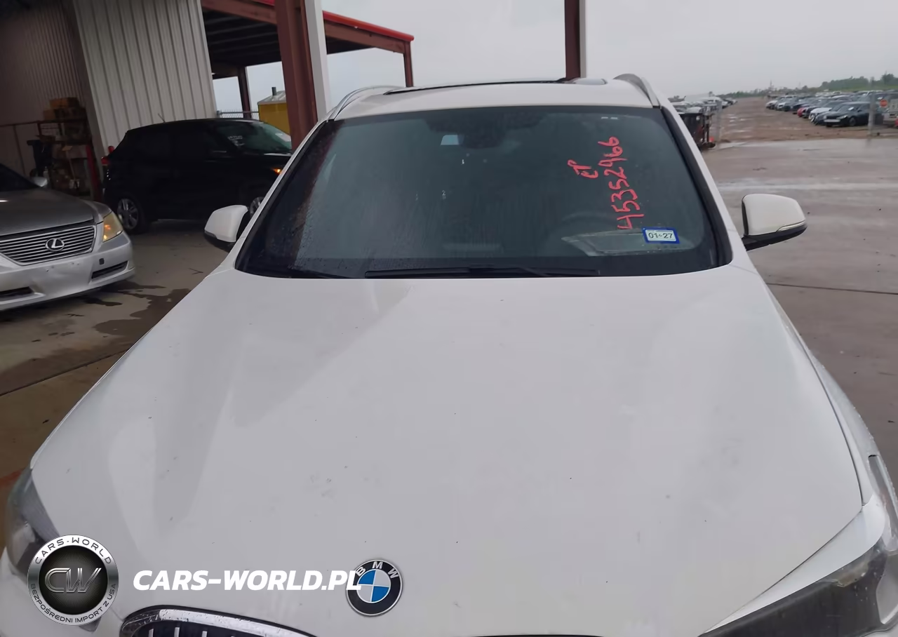 2018 BMW X1 Sdrive28I VIN:WBXHU7C38J3H43064 - 6