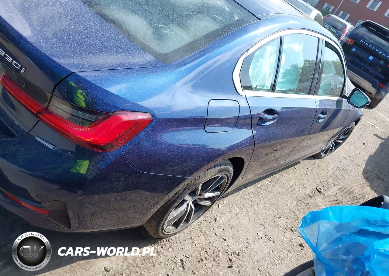 2020 BMW 330I xDrive VIN:3MW5R7J03L8B33443 - 4