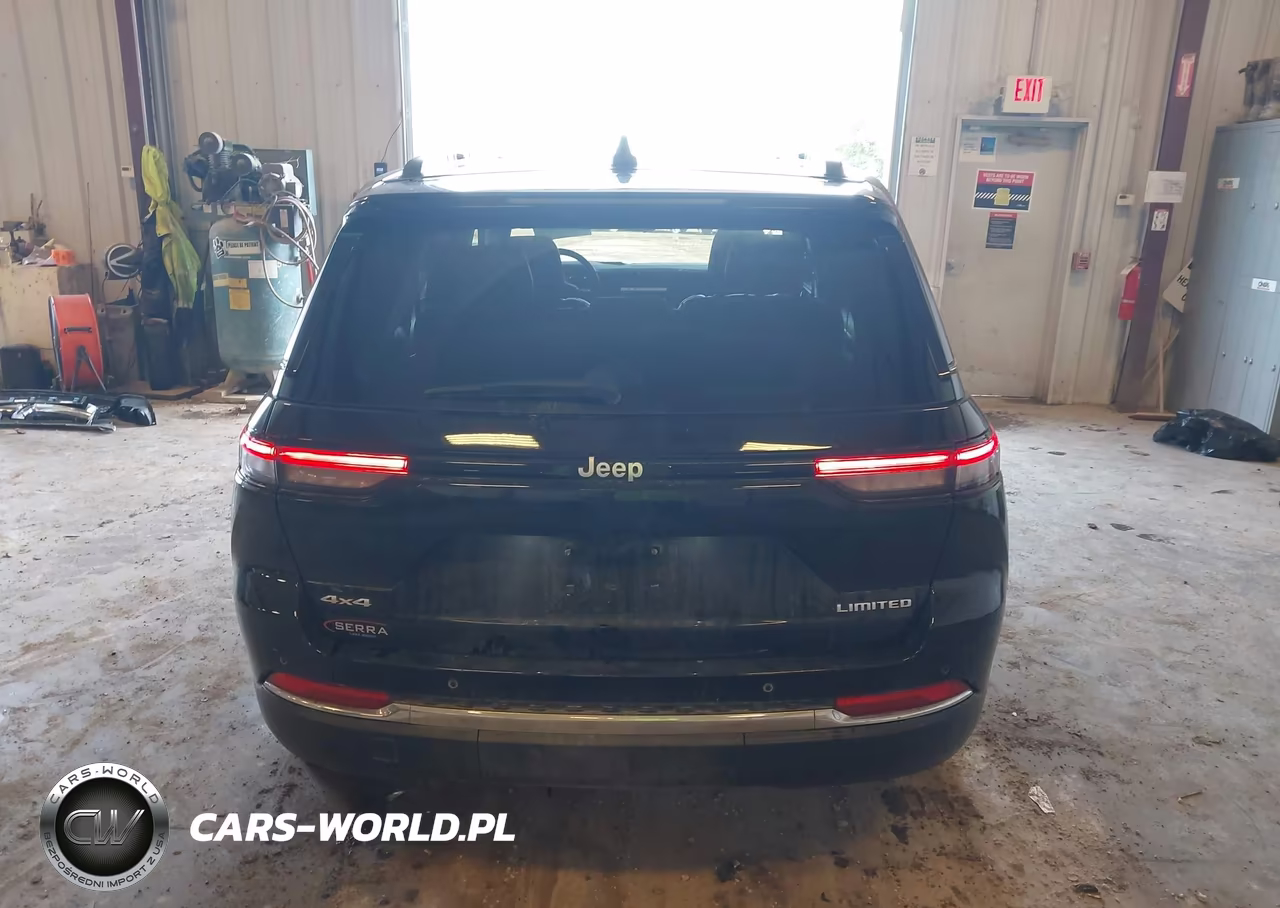 2024 Jeep Grand Cherokee Limited 4X4 VIN:1C4RJHBG3RC132114 - 16