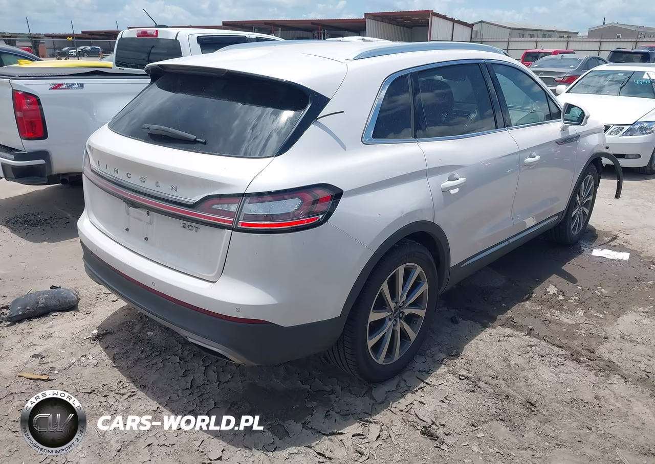 2019 Lincoln Nautilus Select VIN:2LMPJ6K90KBL20107 - 4