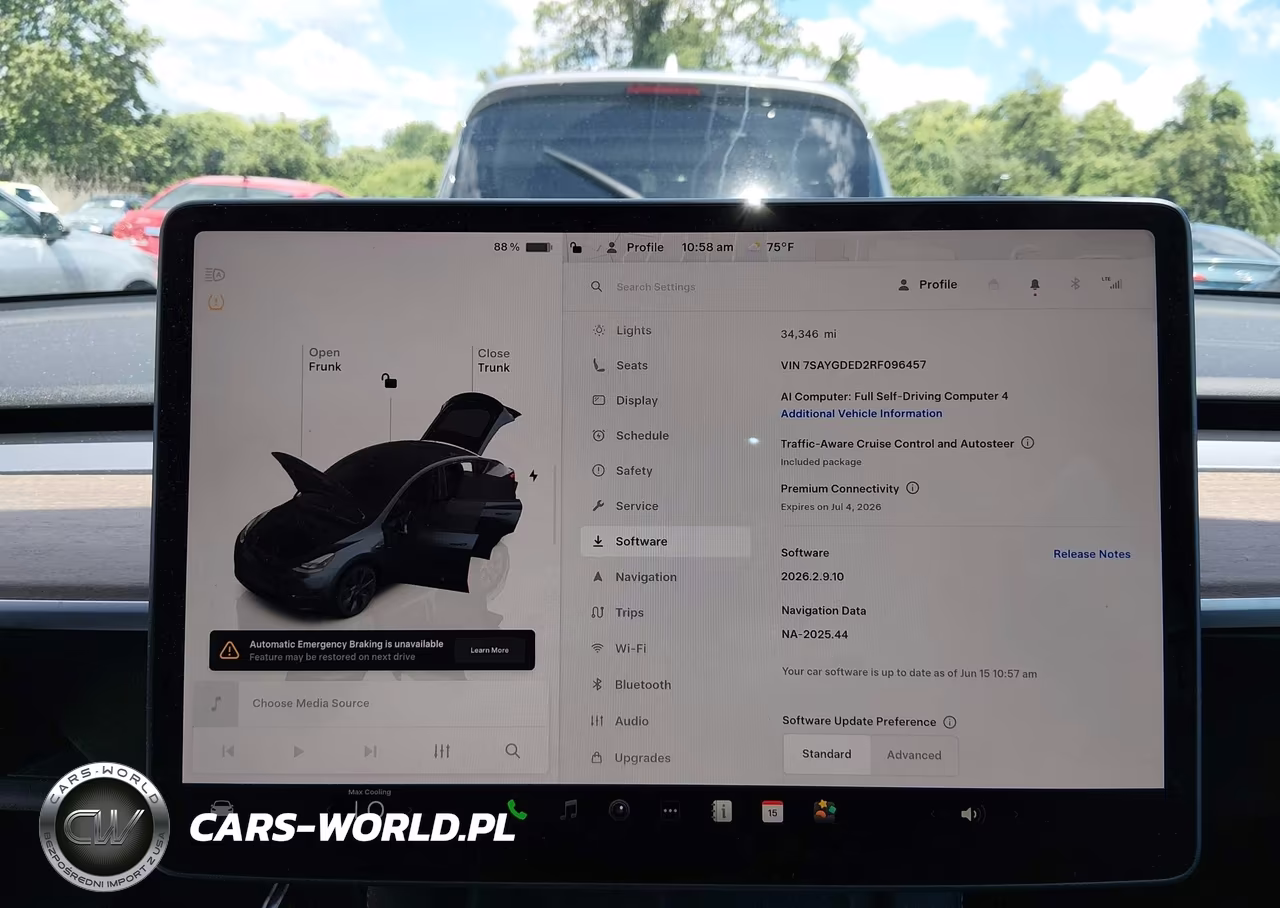 2024 Tesla Model Y Long Range Single Motor Rear-Wheel Drive-Rwd VIN:7SAYGDED2RF096457 - 18