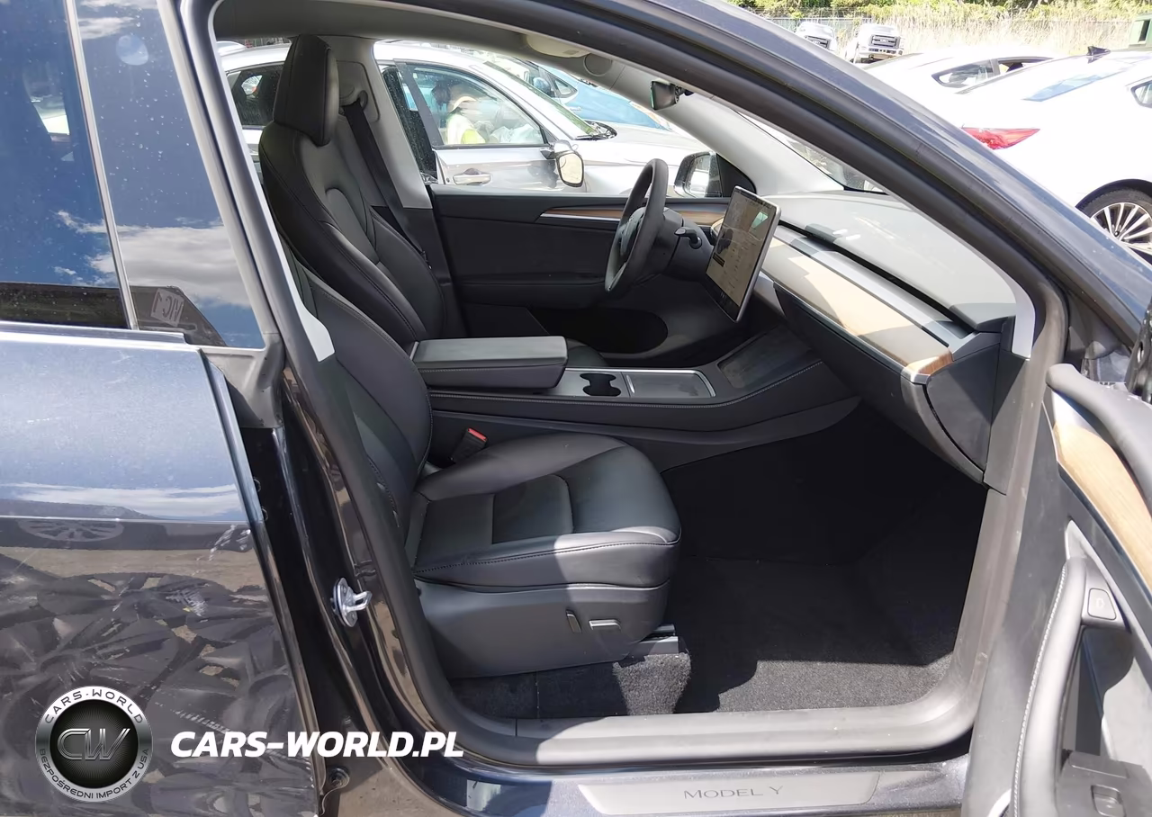 2024 Tesla Model Y Long Range Single Motor Rear-Wheel Drive-Rwd VIN:7SAYGDED2RF096457 - 5