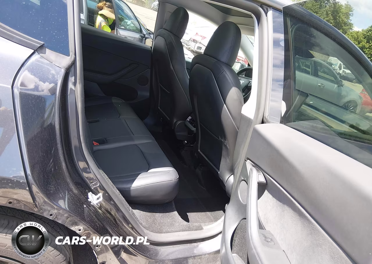 2024 Tesla Model Y Long Range Single Motor Rear-Wheel Drive-Rwd VIN:7SAYGDED2RF096457 - 8