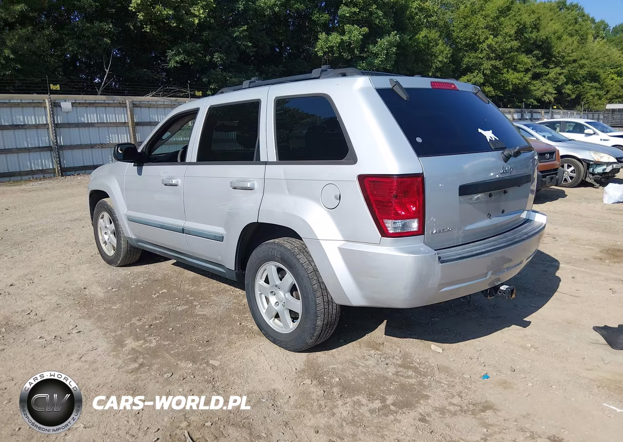 2008 Jeep Grand Cherokee Laredo VIN:1J8GS48K88C218647 - 3