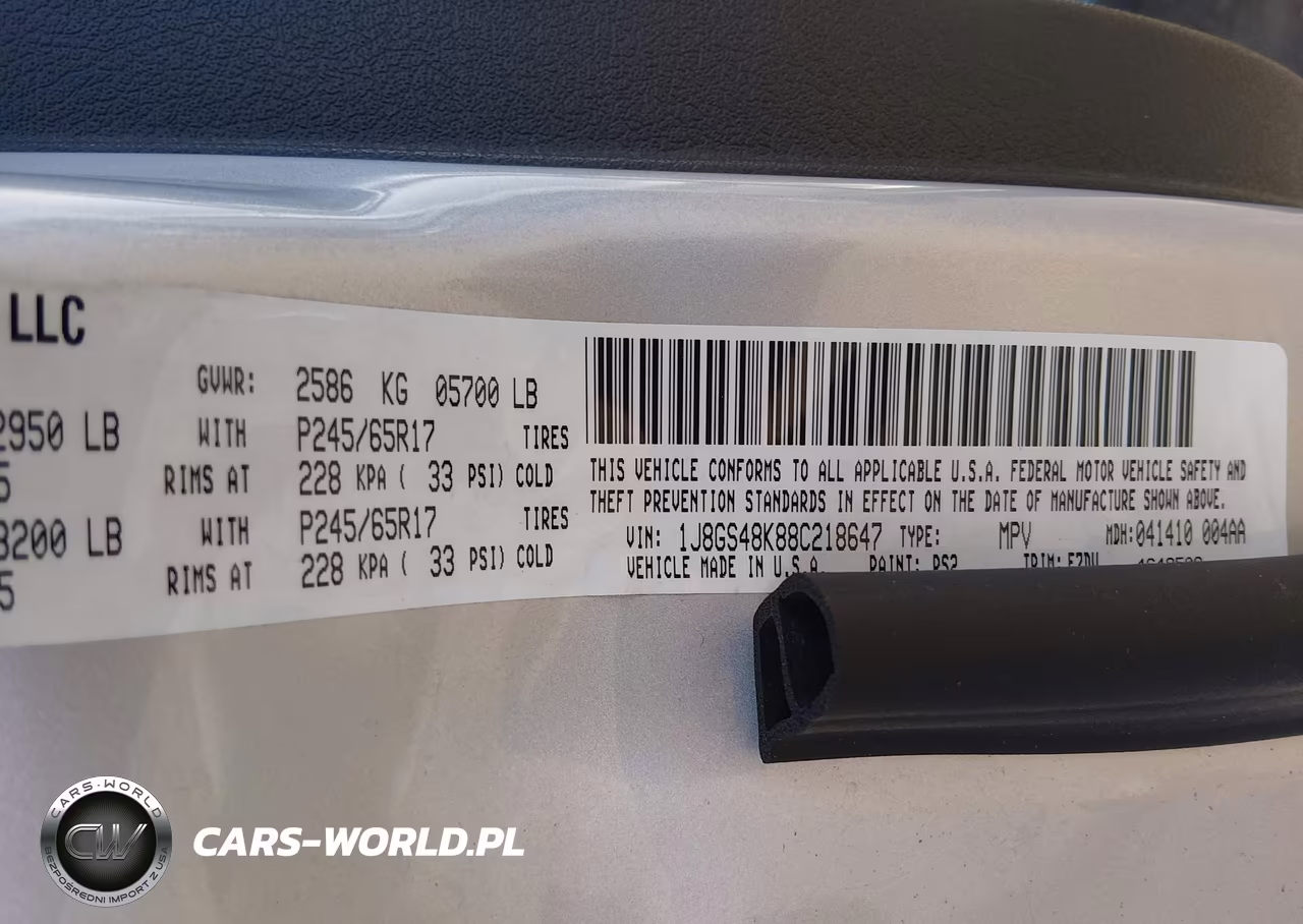 2008 Jeep Grand Cherokee Laredo VIN:1J8GS48K88C218647 - 9